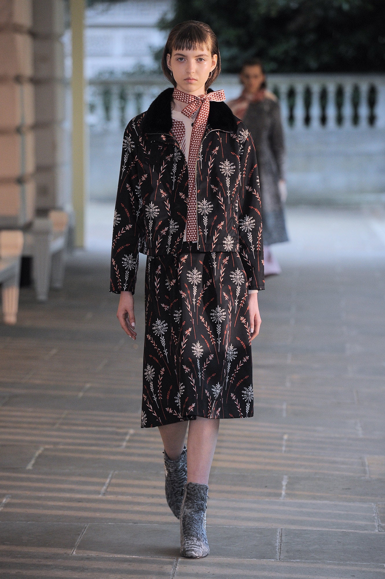 Creatures of the Wind Resort 17 Look 6