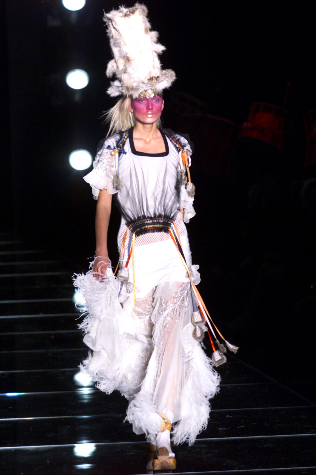 Christian Dior S/S 02 Couture Look 122