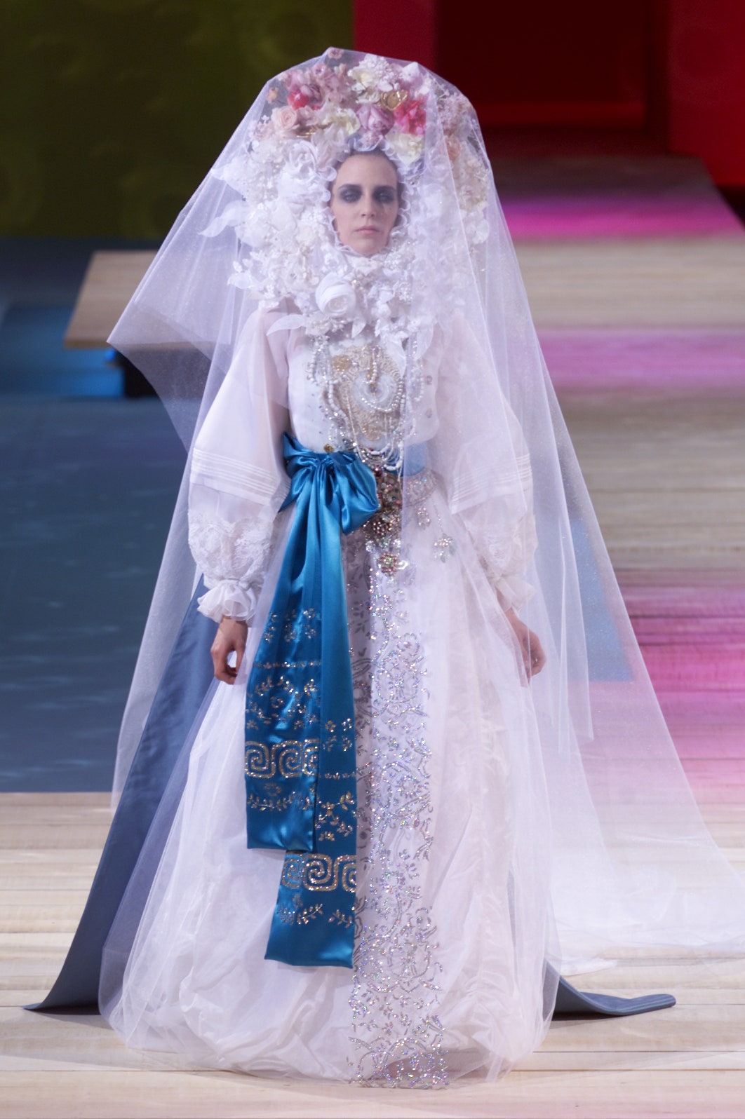 Christian Lacroix S/S 02 Couture Look 235