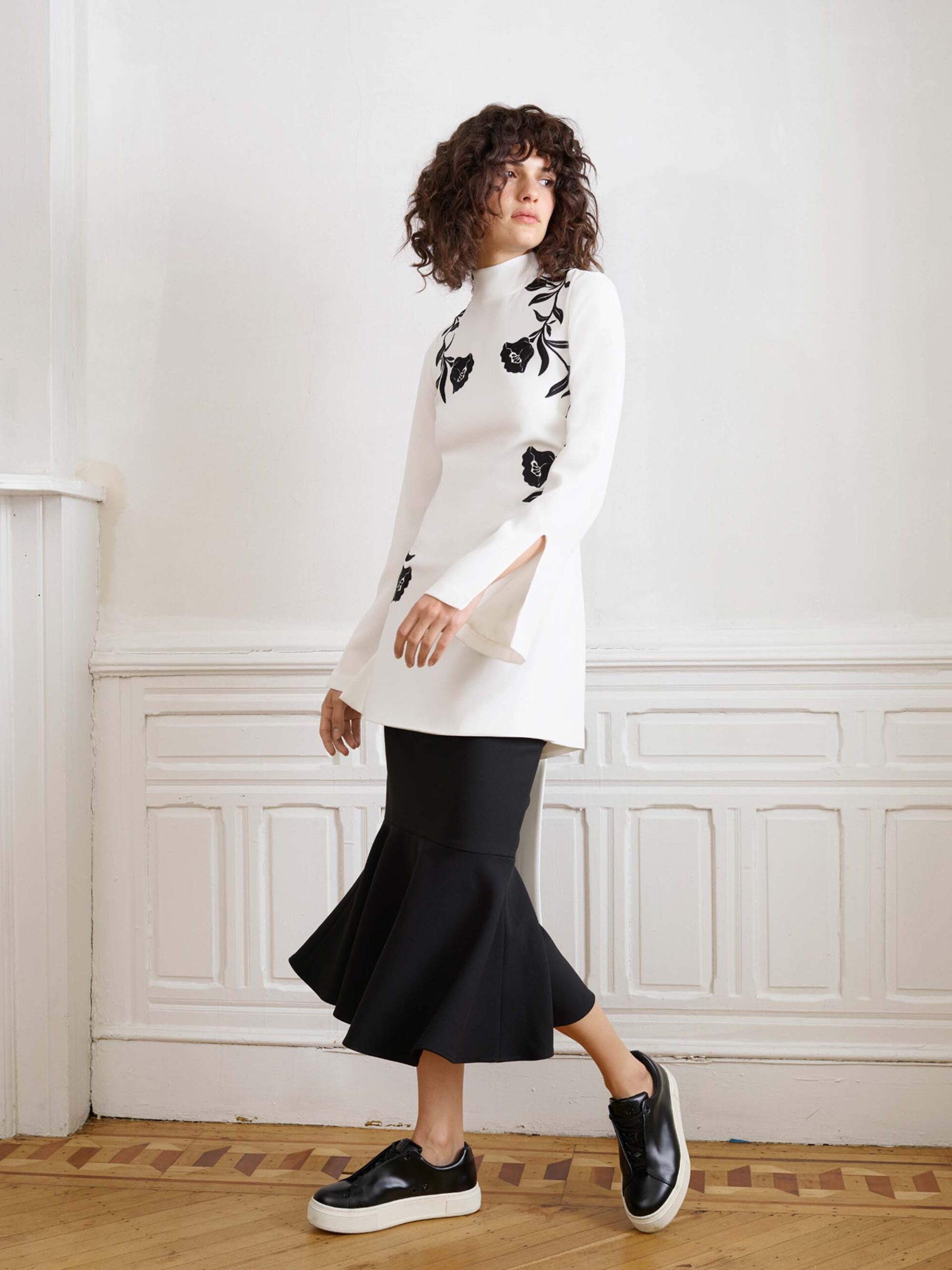 Cinq à Sept Resort 17 Look 41