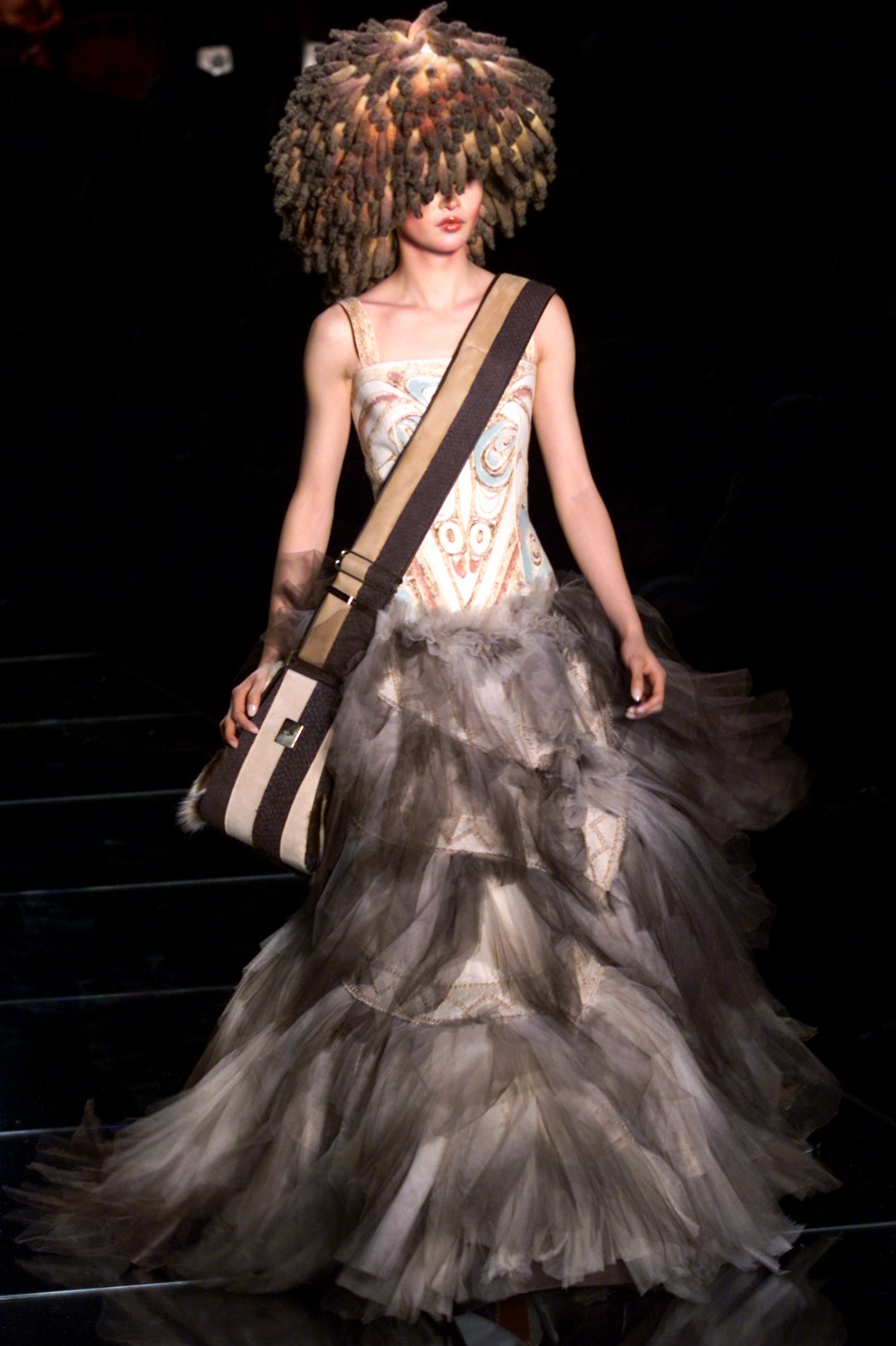Christian Dior S/S 02 Couture Look 273