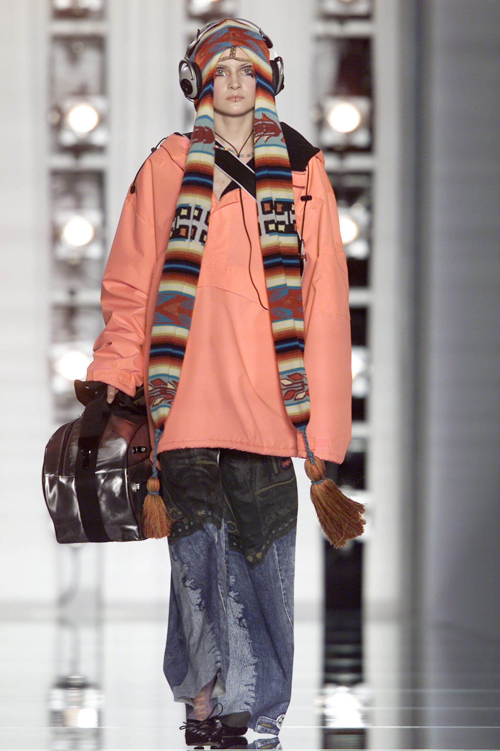 Christian Dior F/W 01 Look 32