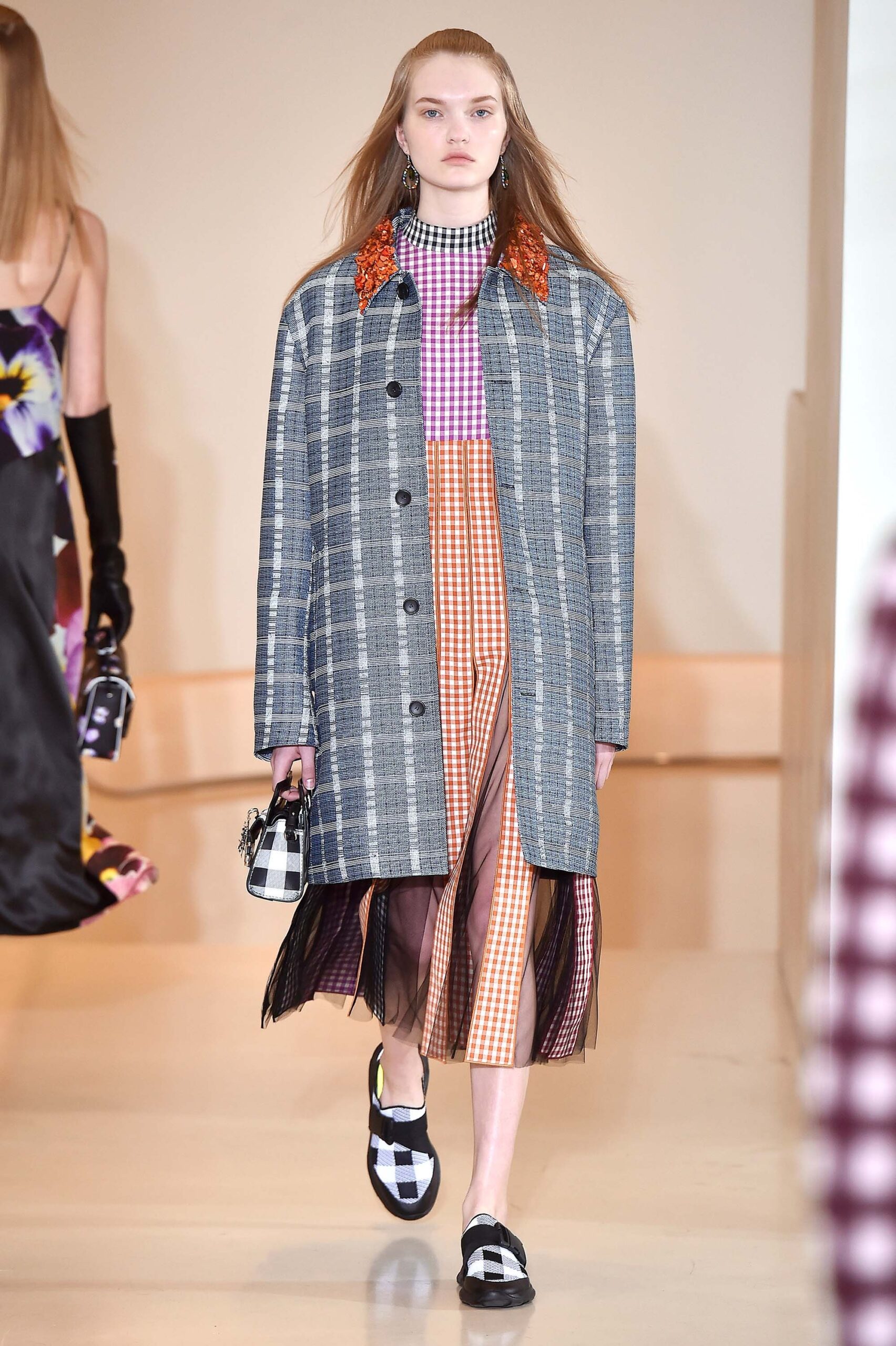 Christopher Kane Resort 17 Look 68