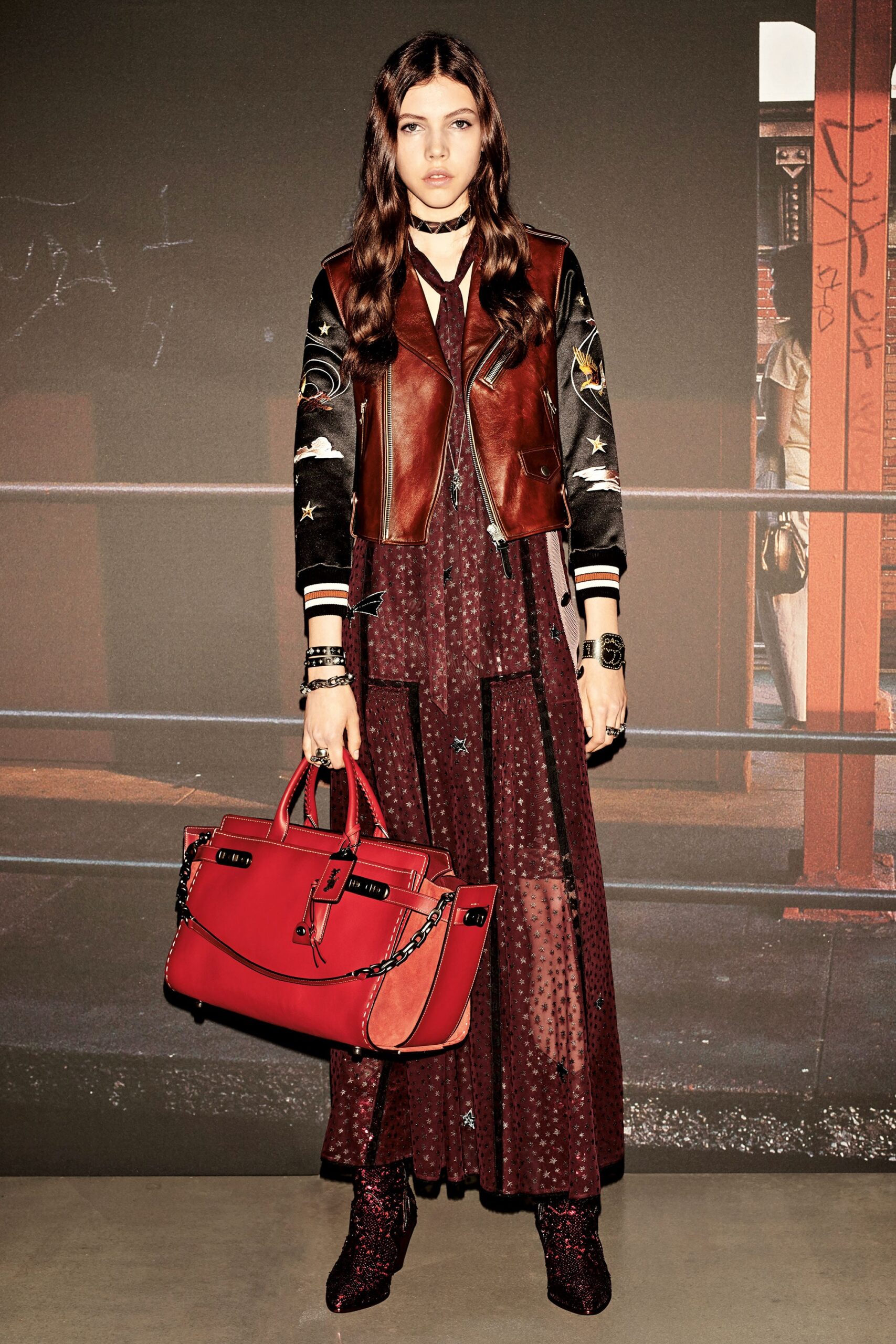 Coach Resort 18 Look 70