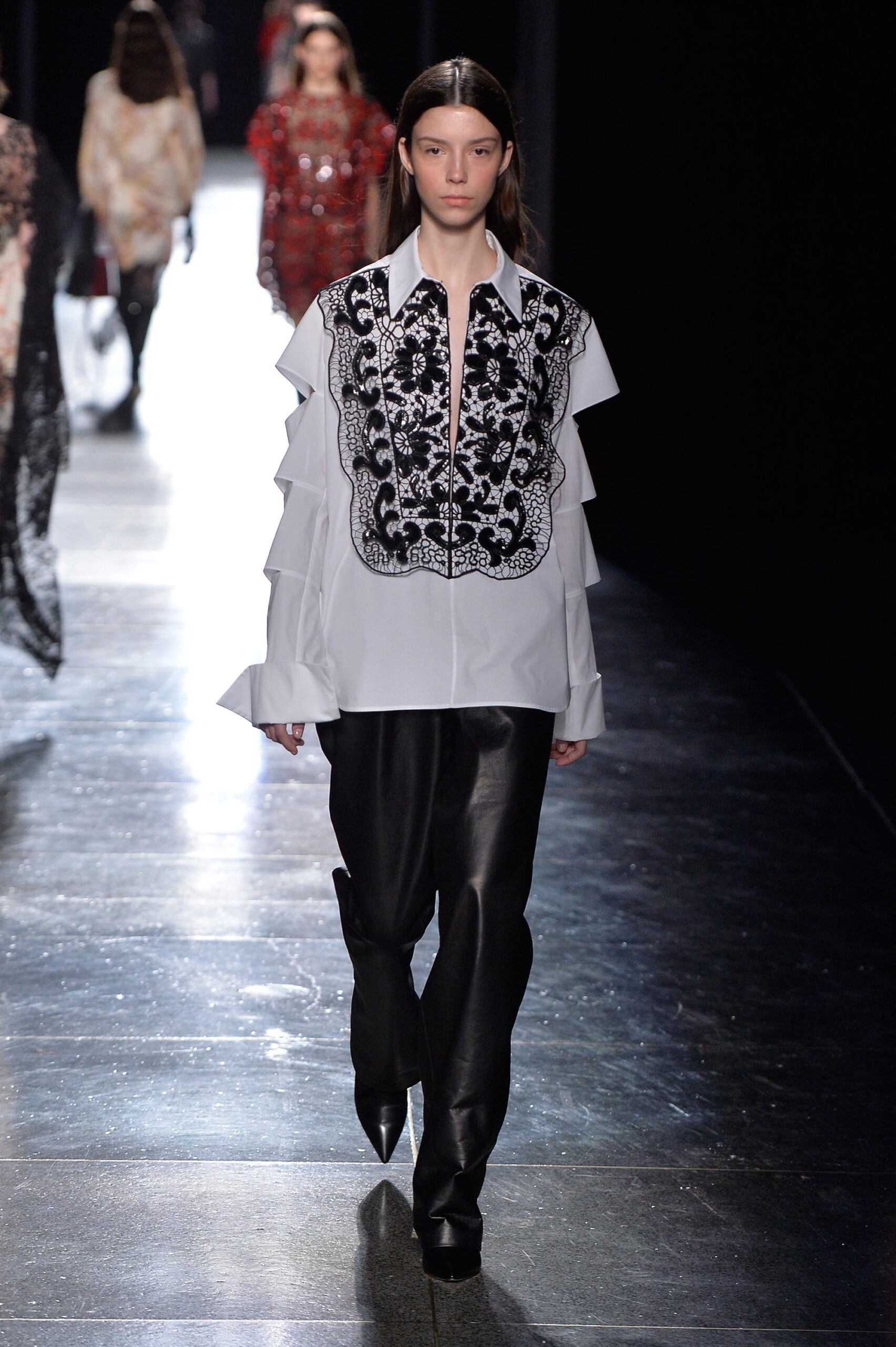 Christopher Kane F/W 18 Look 80
