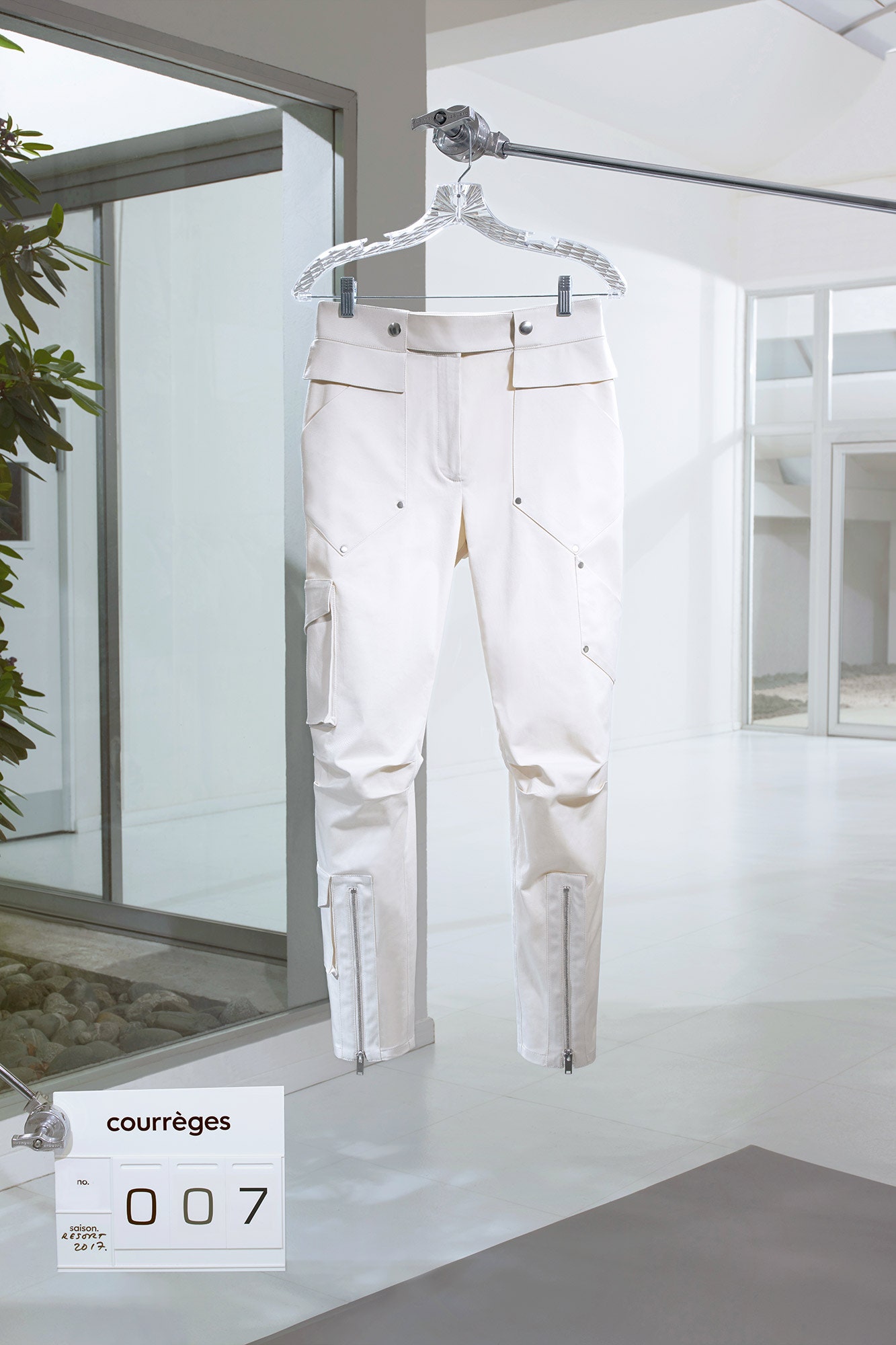 Courrèges Resort 17 Look 38