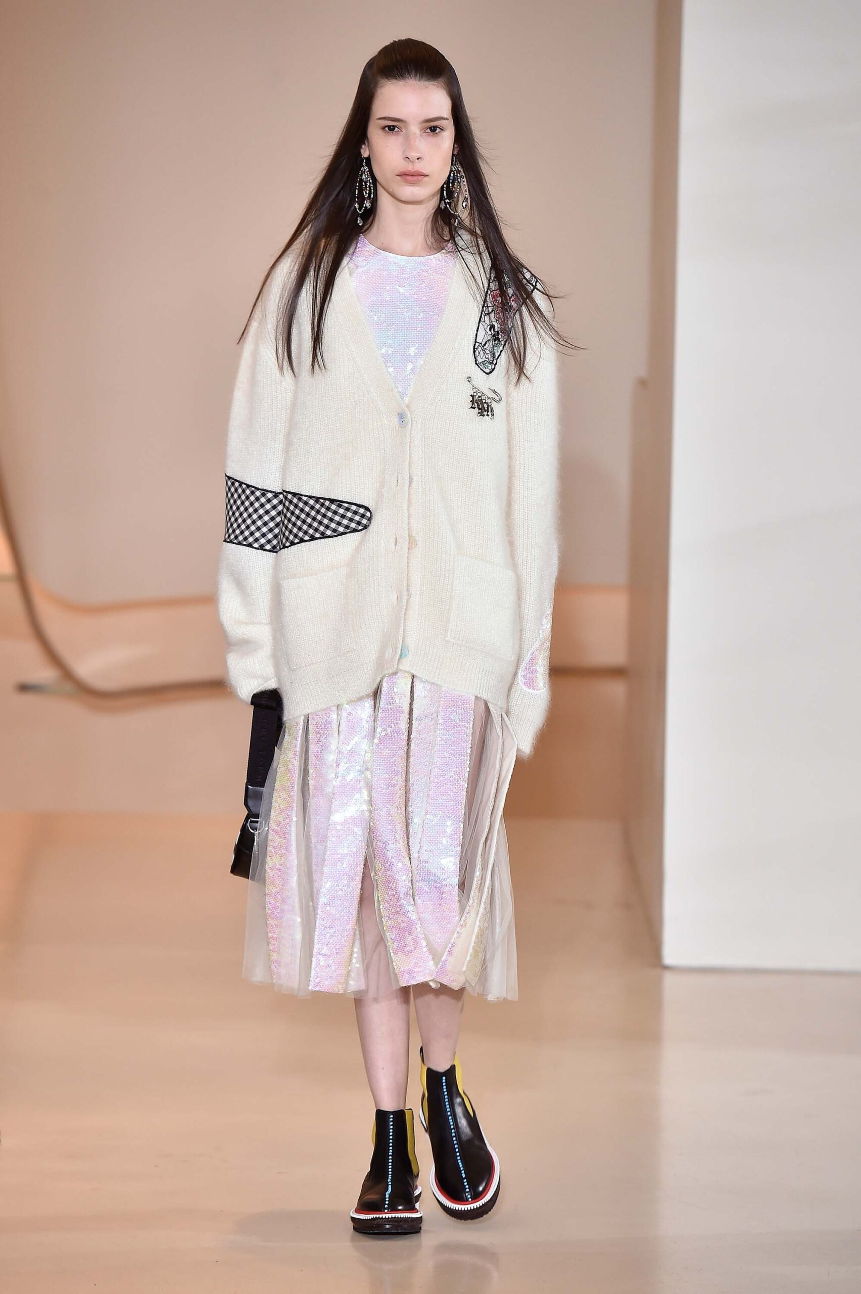 Christopher Kane Resort 17 Look 93