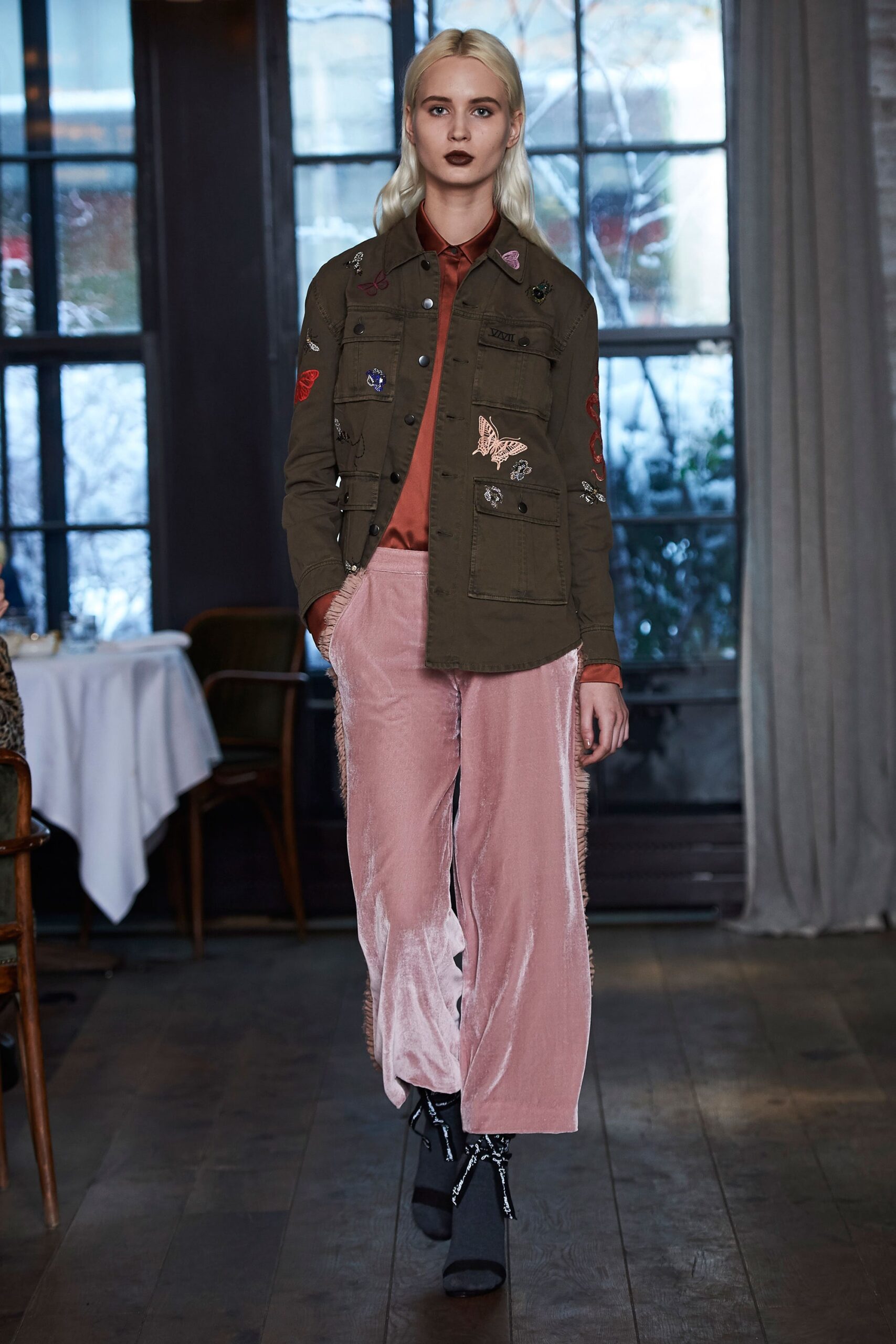 Cinq à Sept F/W 17 Look 89