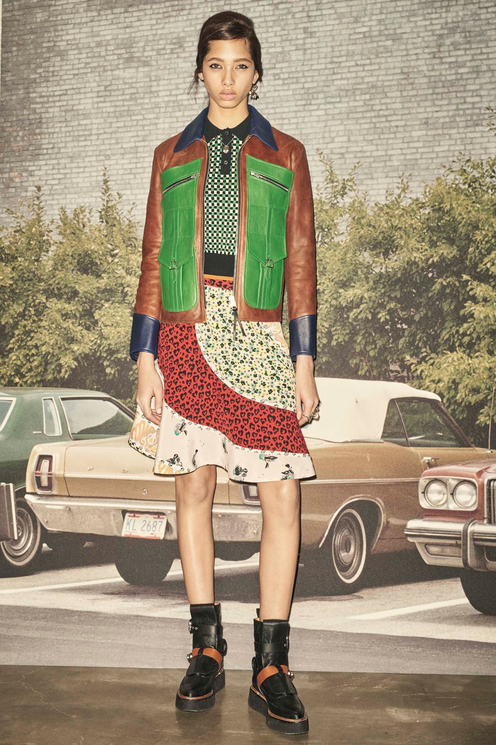 Coach Resort 17 Look 110