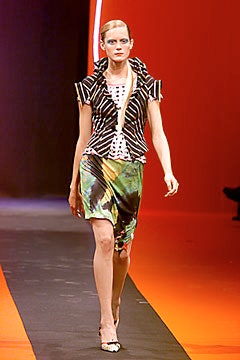 Christian Lacroix S/S 00 Look 31