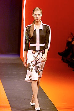 Christian Lacroix S/S 00 Look 165