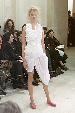 Comme des Garçons S/S 00 Look 83