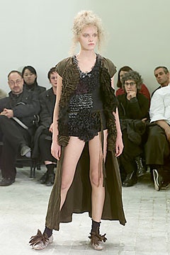 Comme des Garçons S/S 00 Look 217