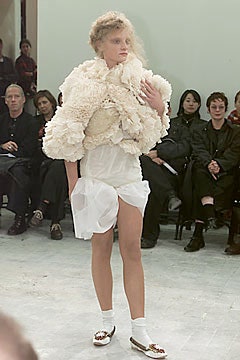 Comme des Garçons S/S 00 Look 305