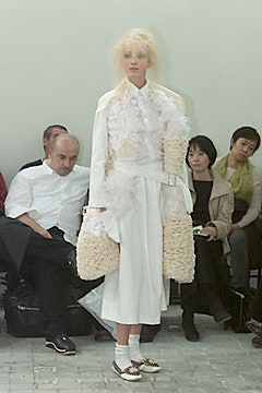 Comme des Garçons S/S 00 Look 433