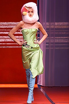 Christian Lacroix F/W 01 Look 287
