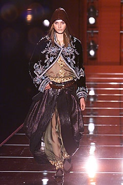 Christian Dior F/W 01 Couture Look 50