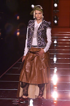Christian Dior F/W 01 Couture Look 57