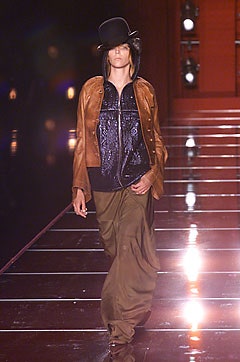 Christian Dior F/W 01 Couture Look 64
