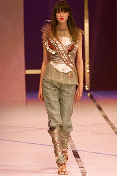 Christian Lacroix S/S 02 Look 25