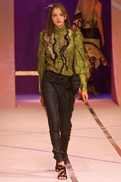 Christian Lacroix S/S 02 Look 194