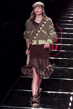 Christian Dior F/W 02 Look 61