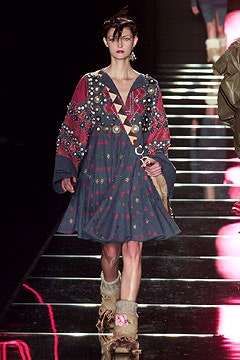 Christian Dior F/W 02 Look 76