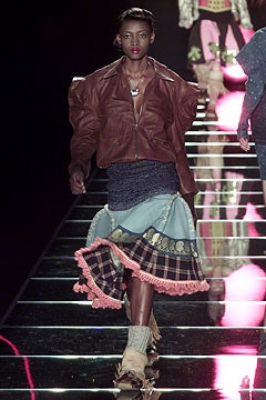 Christian Dior F/W 02 Look 86