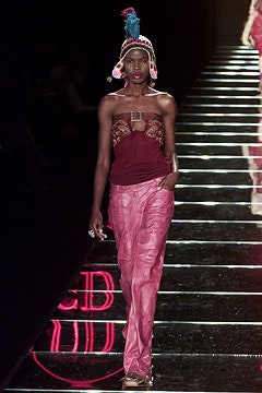 Christian Dior F/W 02 Look 106