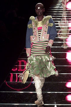 Christian Dior F/W 02 Look 215