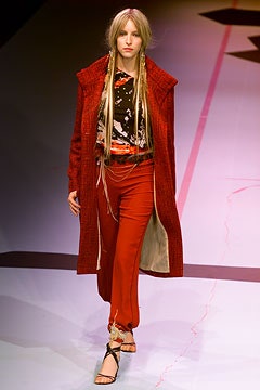 Christian Lacroix F/W 02 Look 104