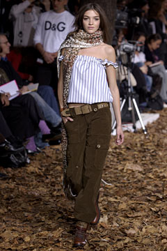 D&G F/W 02 Look 22