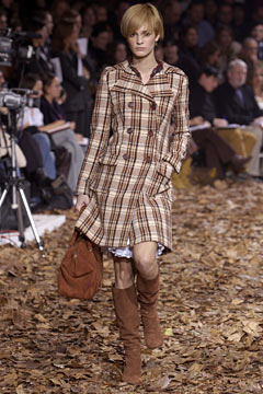 D&G F/W 02 Look 53