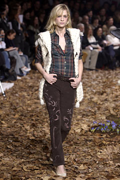 D&G F/W 02 Look 55