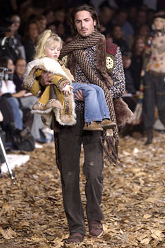 D&G F/W 02 Look 71
