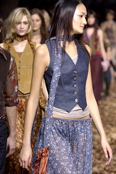 D&G F/W 02 Look 139
