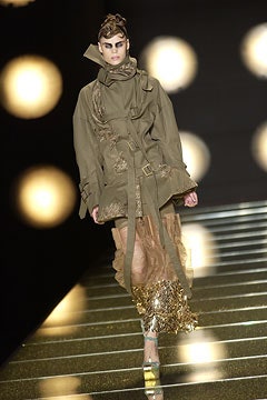 Christian Dior F/W 02 Couture Look 16