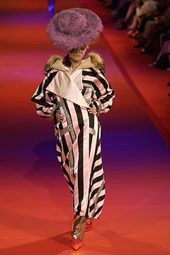 Christian Lacroix F/W 02 Couture Look 83