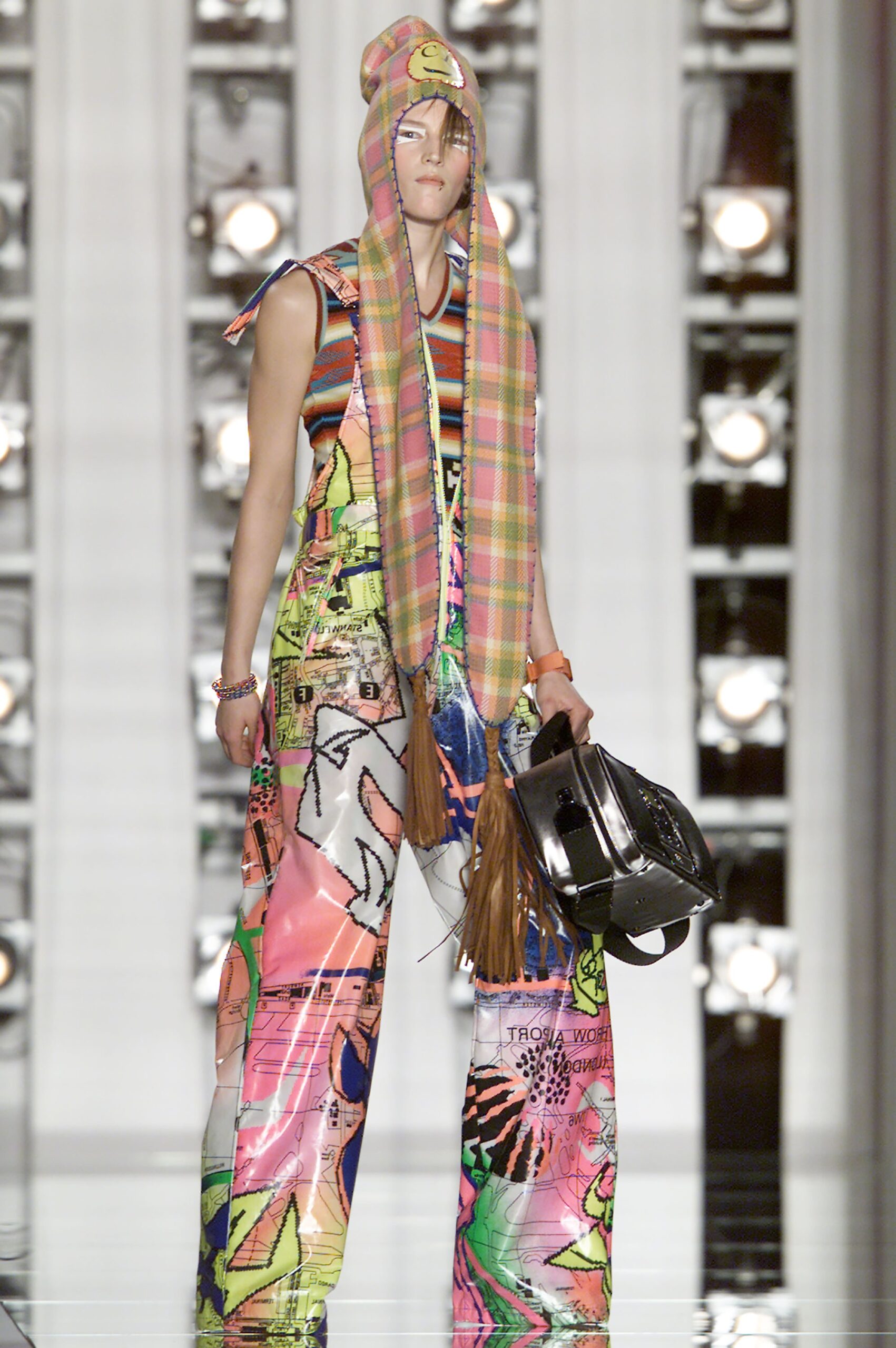 Christian Dior F/W 01 Look 78