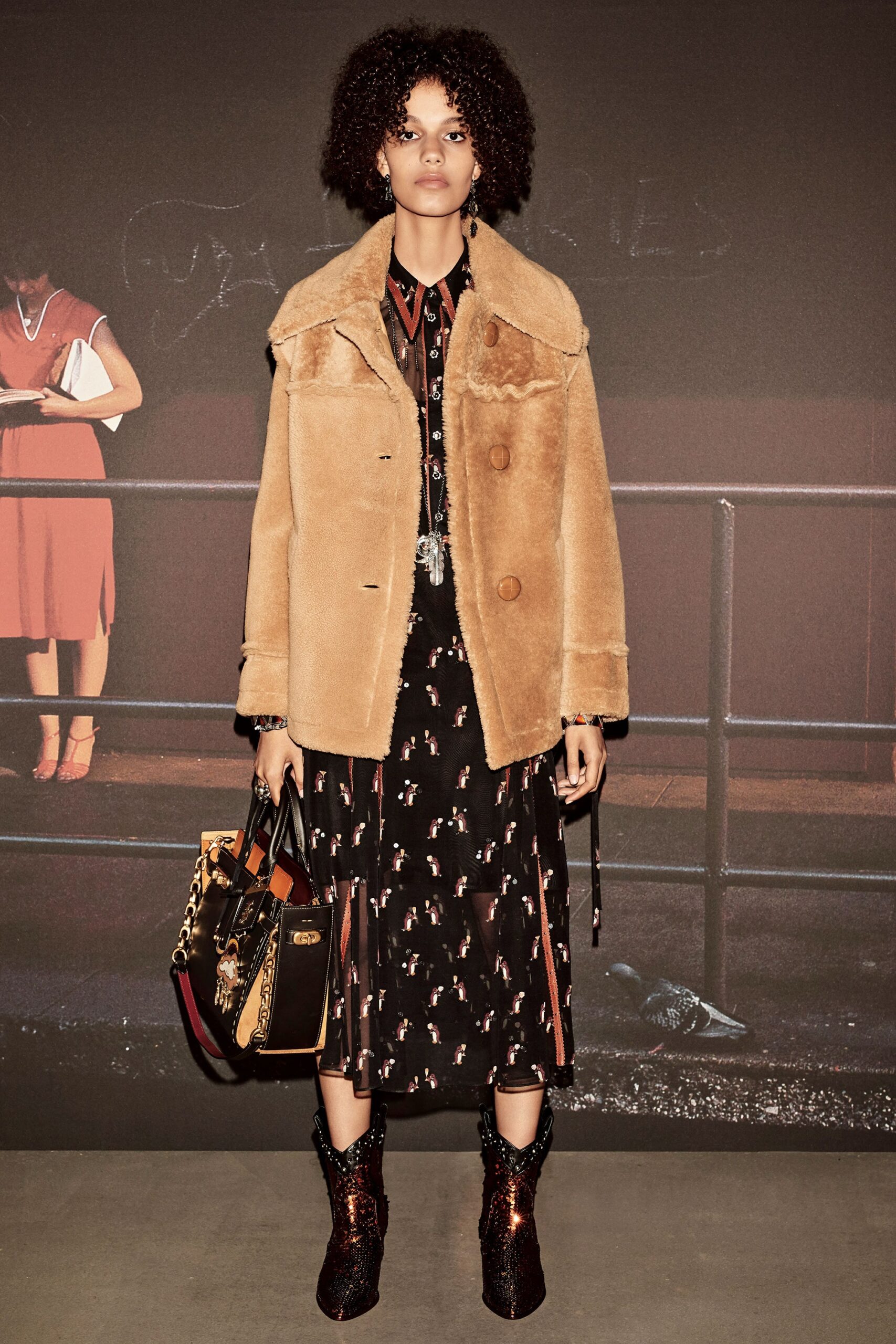 Coach Resort 18 Look 213