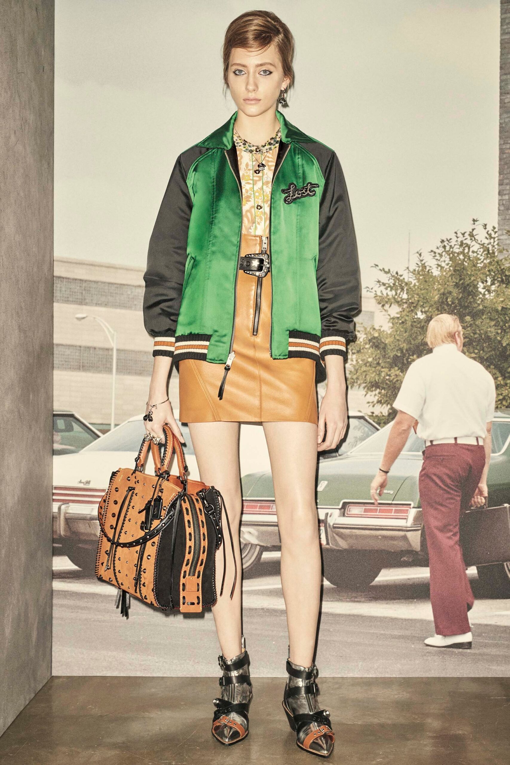 Coach Resort 17 Look 207