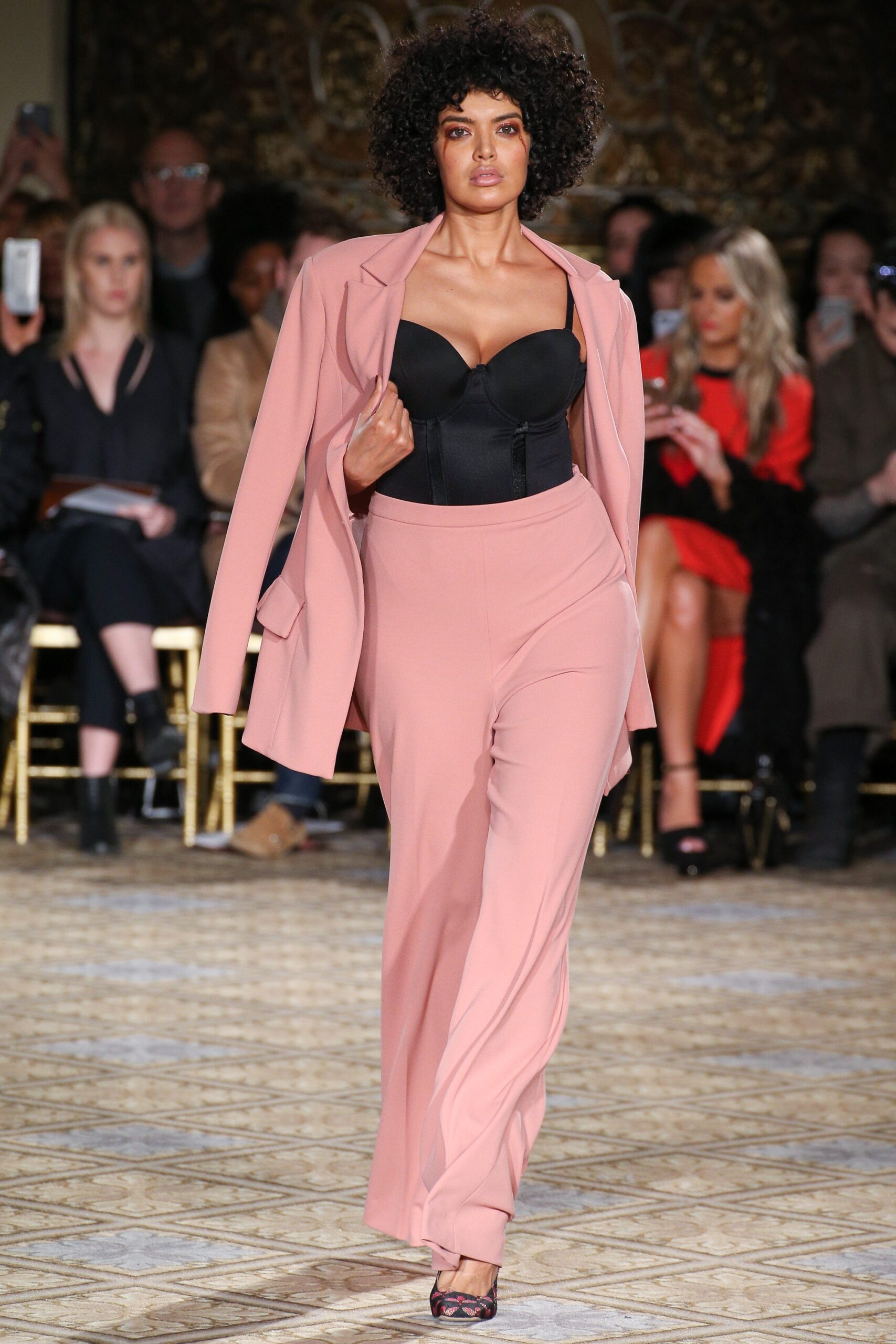 Christian Siriano F/W 17 Look 155