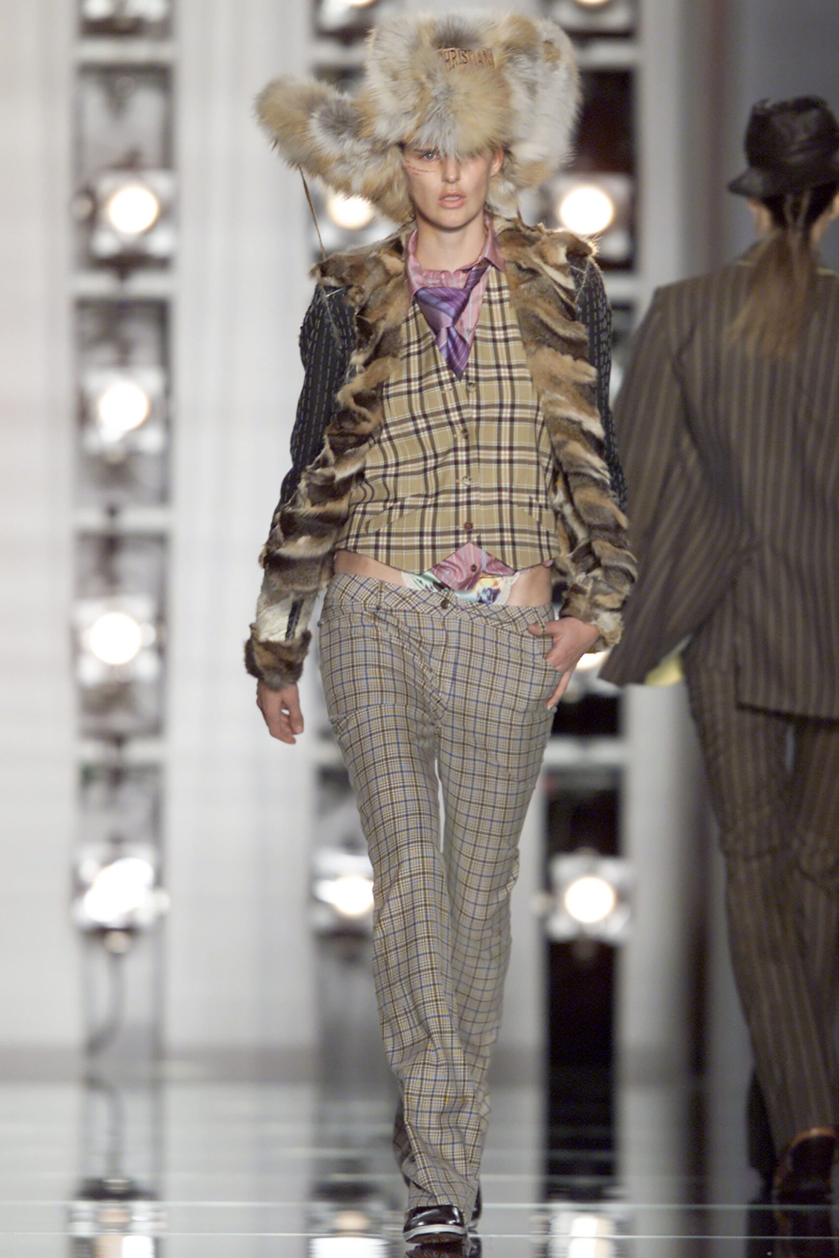 Christian Dior F/W 01 Look 157