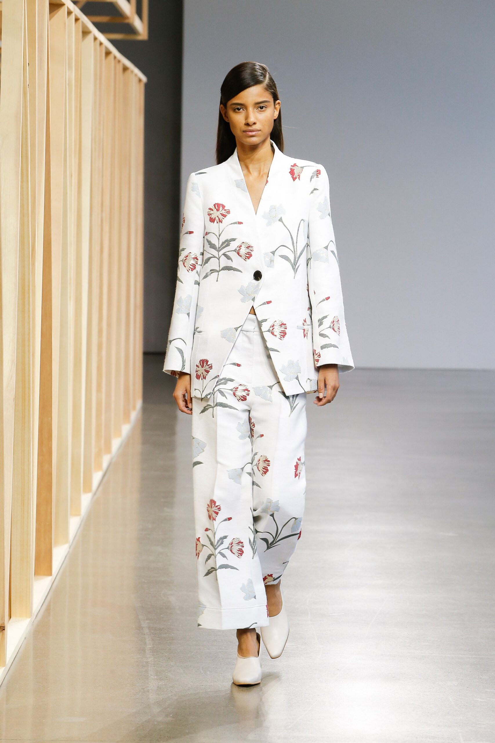 Claudia Li F/W 18 Look 341