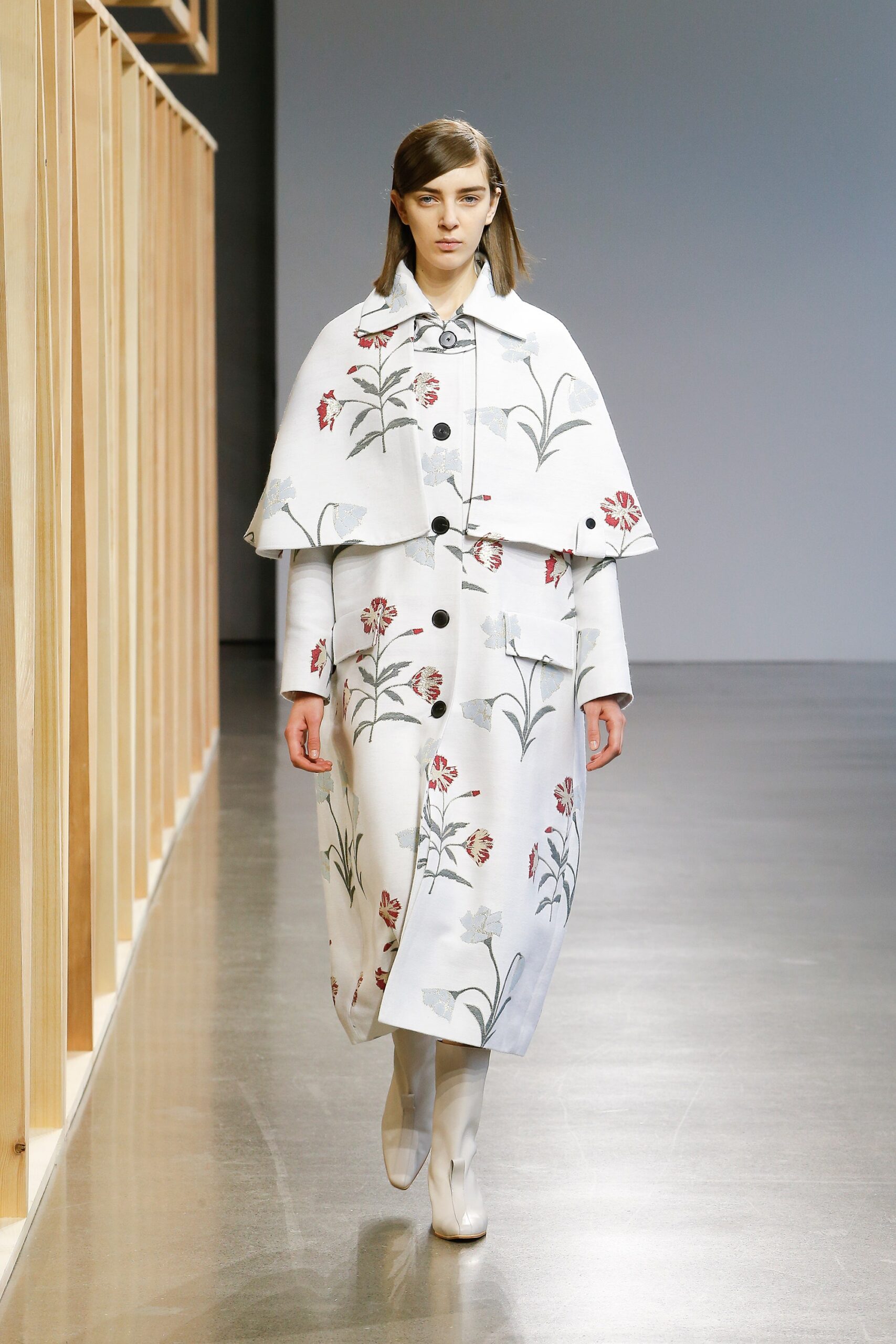 Claudia Li F/W 18 Look 371