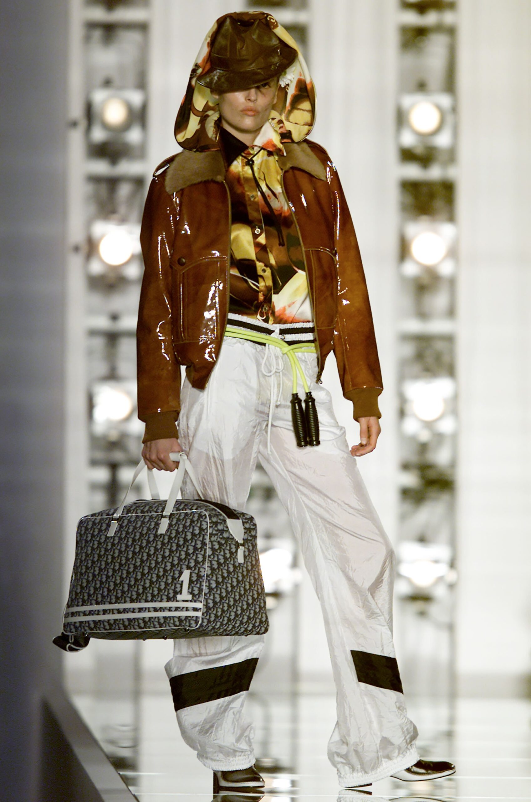 Christian Dior F/W 01 Look 211