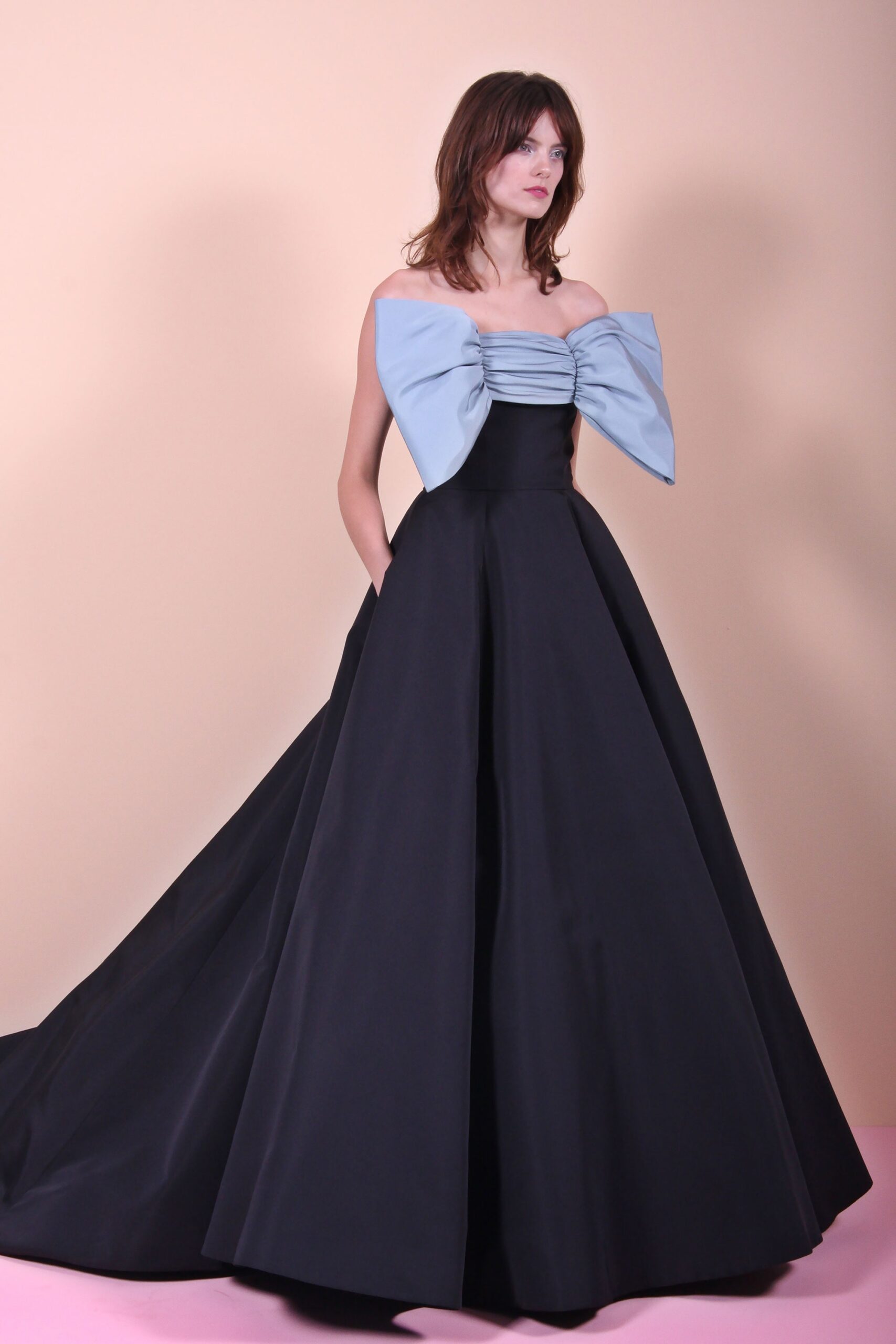 Christian Siriano Resort 18 Look 342