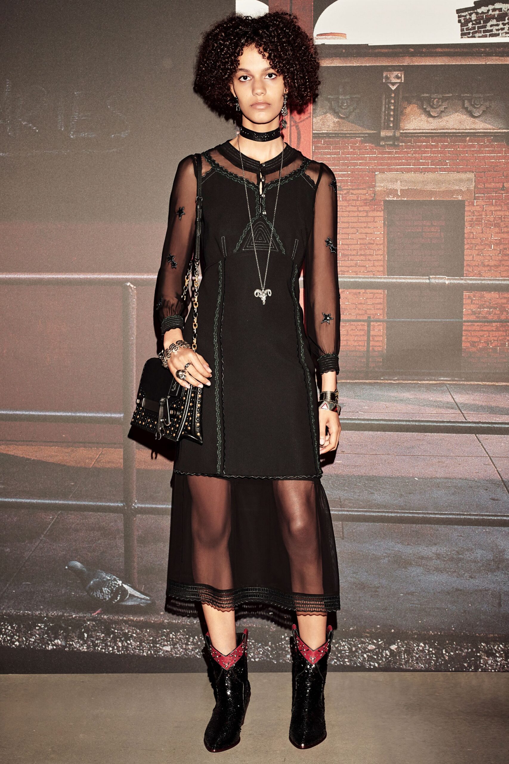 Coach Resort 18 Look 400