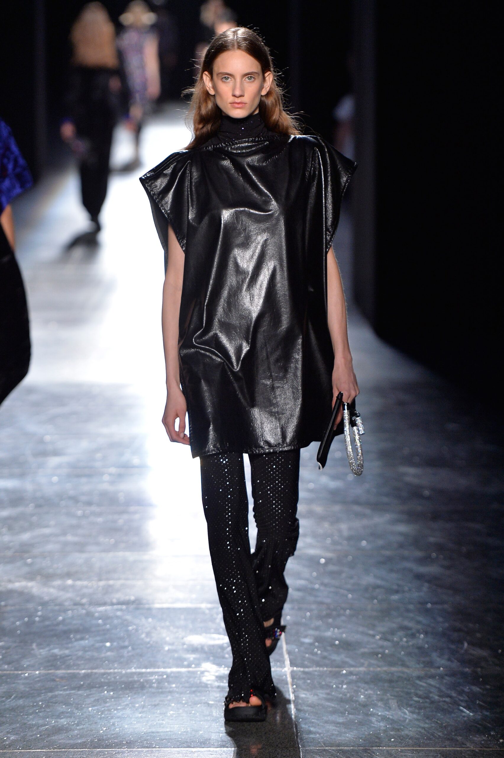 Christopher Kane F/W 18 Look 367