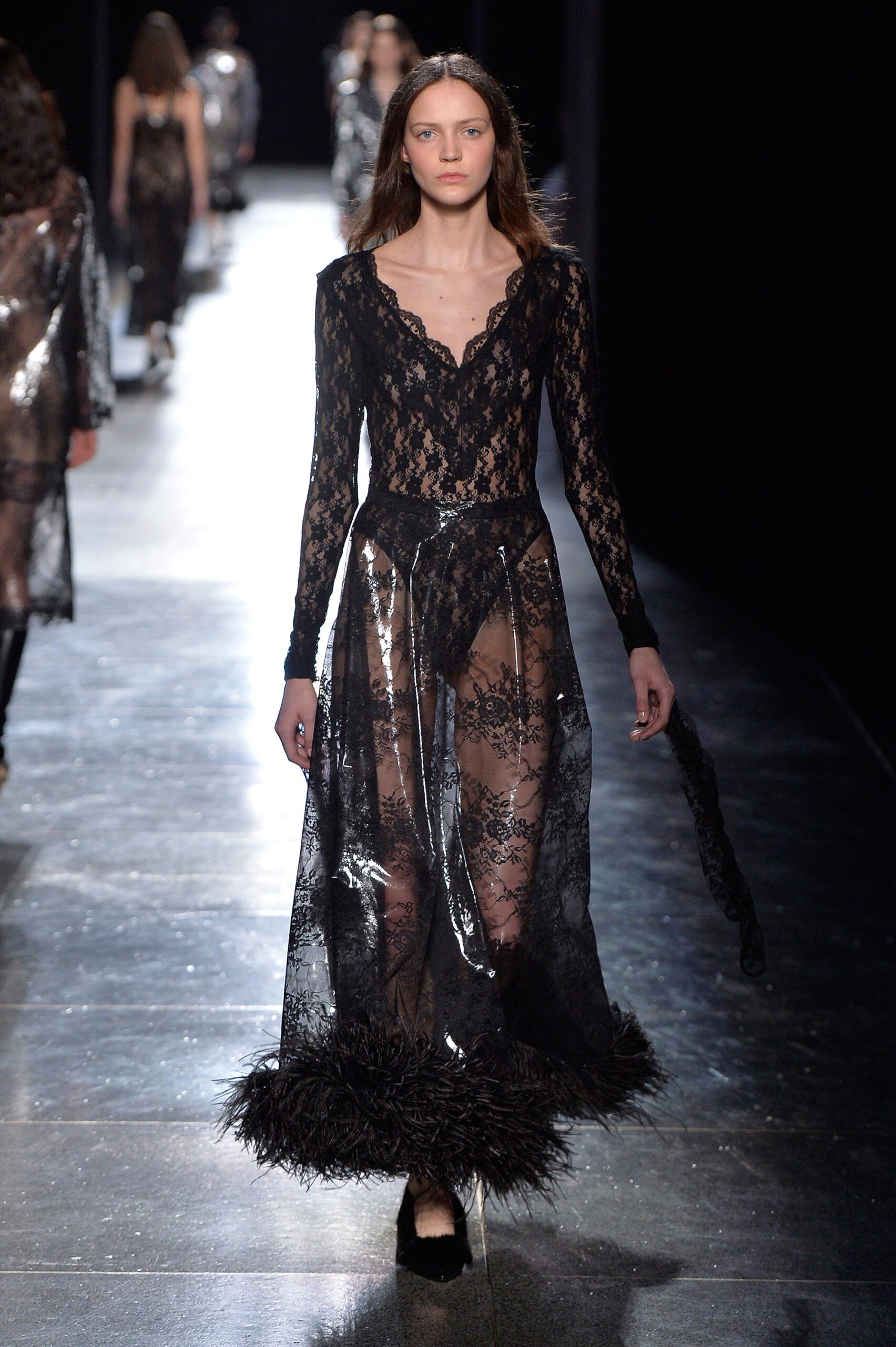 Christopher Kane F/W 18 Look 516